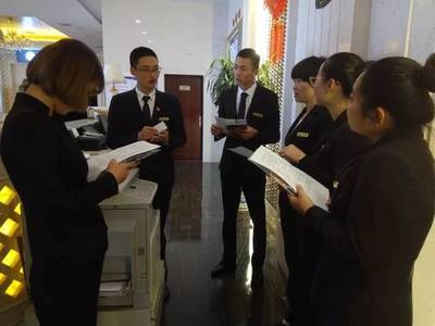 酒店管理專業(yè)學徒在崗學習階段性總結匯報會圓滿舉行